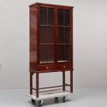 1031 3492 DISPLAY CABINET